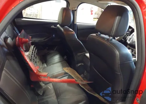 2014 Ford Focus Se from USA, damaged, VIN 1FADP3F28EL337745